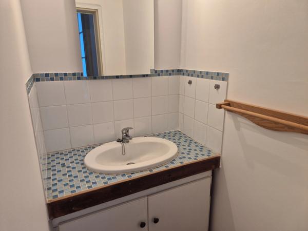 Petite maison de caractère, centre ville