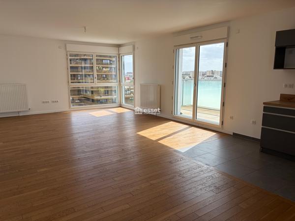 Location Appartement 4 pièces 104.6 m² - Rueil-malmaison 92500