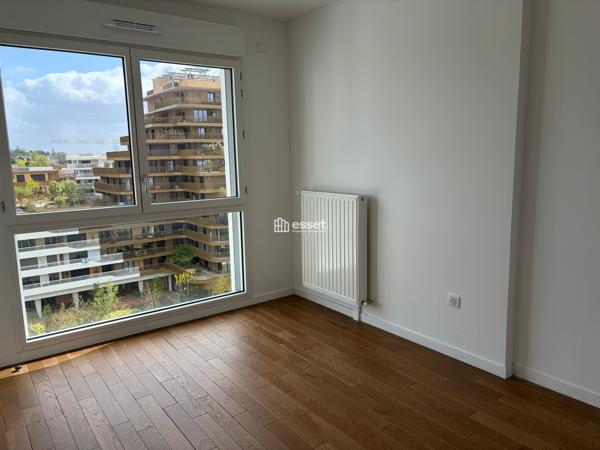 Location Appartement 4 pièces 104.6 m² - Rueil-malmaison 92500