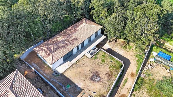 Villa 4 pièce(s) 3 chambre(s) 138 m²