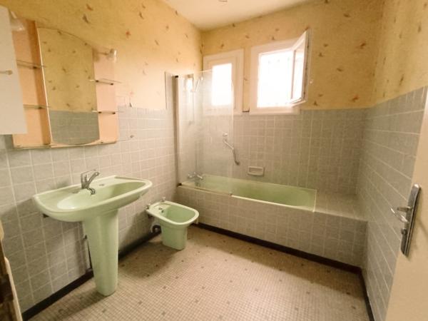 Maison à vendre |  Carignan-de-Bordeaux |  4 pièces | 114 m²