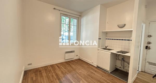 Location Appartement 2 pièces 27.6 m² - Montrouge 92120