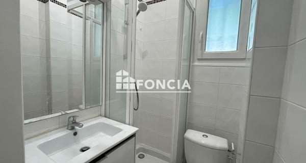 Location Appartement 2 pièces 27.6 m² - Montrouge 92120