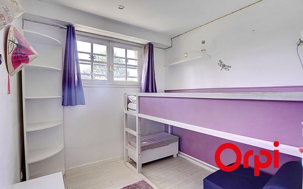 Maison à vendre    6 pièces • 195 m2 Cailloux-sur-Fontaines