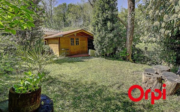 Maison à vendre    6 pièces • 195 m2 Cailloux-sur-Fontaines