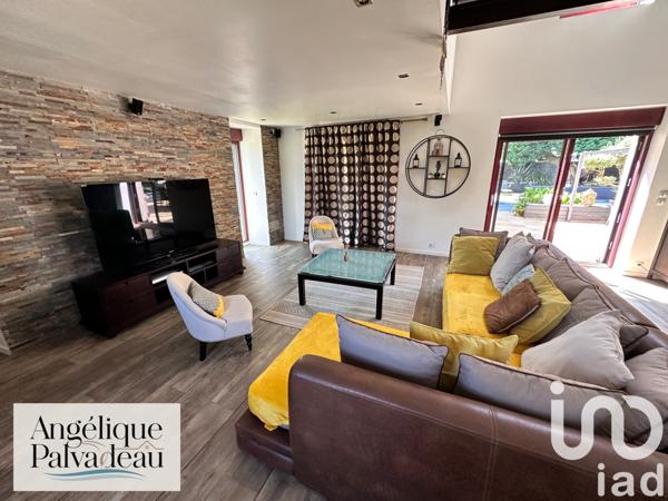 Maison à vendre 12 pièces 365 m² Quimperlé