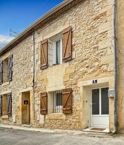 Bergerac LA MADELEINE Maison à vendre de caractère rénovée 70 m² pompe à chaleur 3 pièces BERGERAC (24)