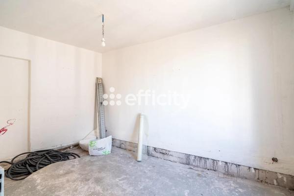 Appartement
         2 pièces
        - 37 m² 190 000 € *