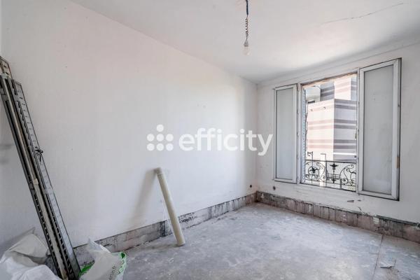 Appartement
         2 pièces
        - 37 m² 190 000 € *