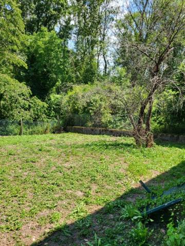 Garage à vendre 3 pièces  (63)