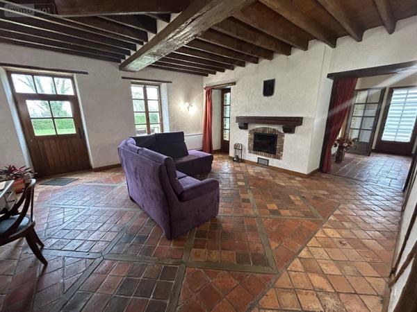 Maison à vendre à Saint-Berthevin en Mayenne (53940), ref : 53006-1334