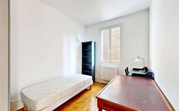 Maison à vendre    6 pièces •  Montrouge