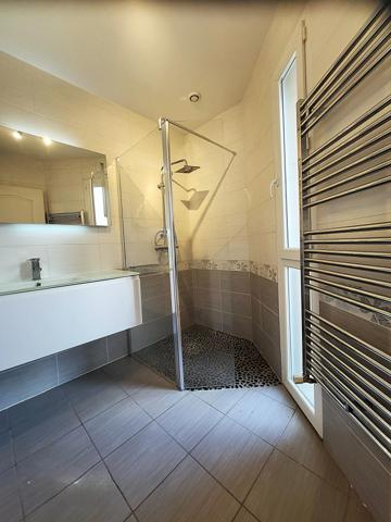 MASSIEUX - VILLA Contemporaine 115 m² avec double garage - Vue dégagée & environnement privilégié