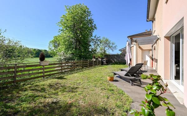 MASSIEUX - VILLA Contemporaine 115 m² avec double garage - Vue dégagée & environnement privilégié