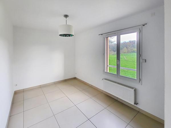 MASSIEUX - VILLA Contemporaine 115 m² avec double garage - Vue dégagée & environnement privilégié