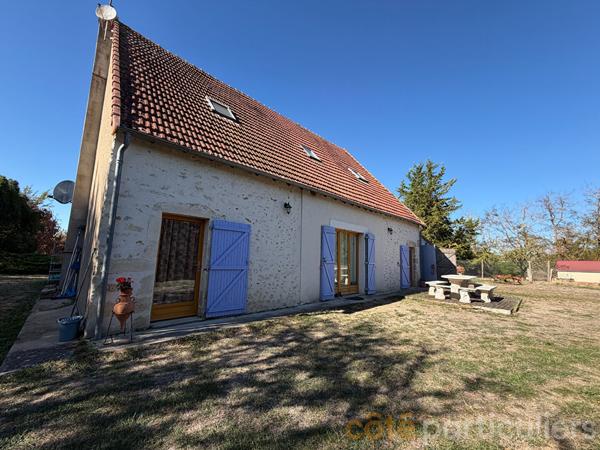 Vente
                Maison98 m² - 5 Pièces -
                    LE CHATELET (18170)
