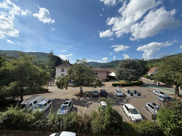 Appartement Kaysersberg 4 pièce(s) 100 m2 avec deux balcons et garage