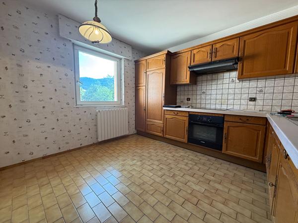 Appartement Kaysersberg 4 pièce(s) 100 m2 avec deux balcons et garage