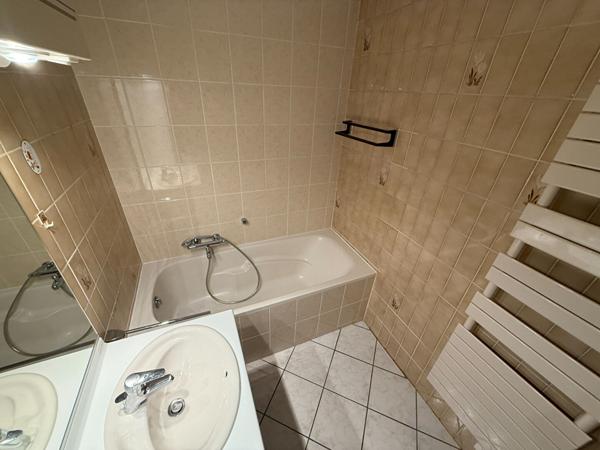 Appartement Kaysersberg 4 pièce(s) 100 m2 avec deux balcons et garage