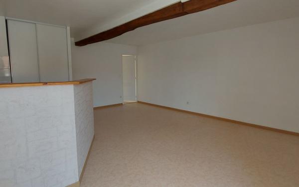Appartement à louer    1 pièce • 55,83 m2 Château-Thierry
