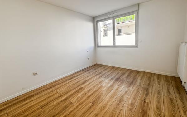 Appartement à louer    1 pièce •  Reims