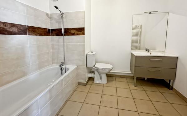 Appartement à louer    1 pièce •  Reims