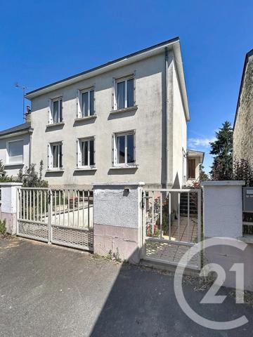 Maison à vendre  8 pièces - 126 m 2   LAVAL  - 53
