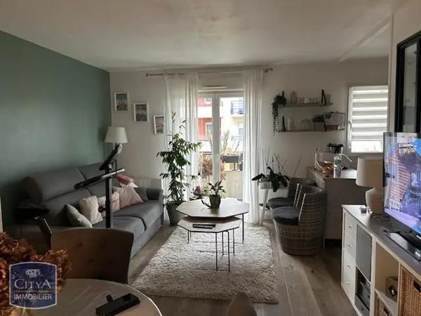 Appartement à louer 2 pièces 48.74m²