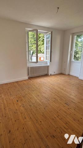 Immeuble de rapport composé de deux appartements T3 rénovés