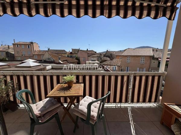 Vente                                                      Appartement
                        
                     3 pièces                      59 m2                     à Sainte-Maxime