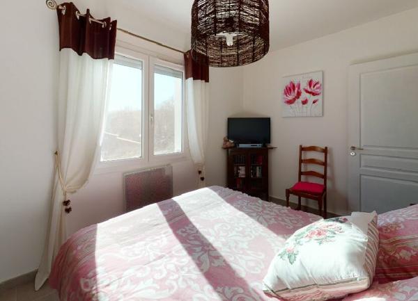 Maison à vendre    4 pièces •  Ruoms