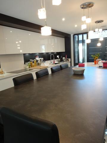 Superbe maison rénovée - Piscine - Garage