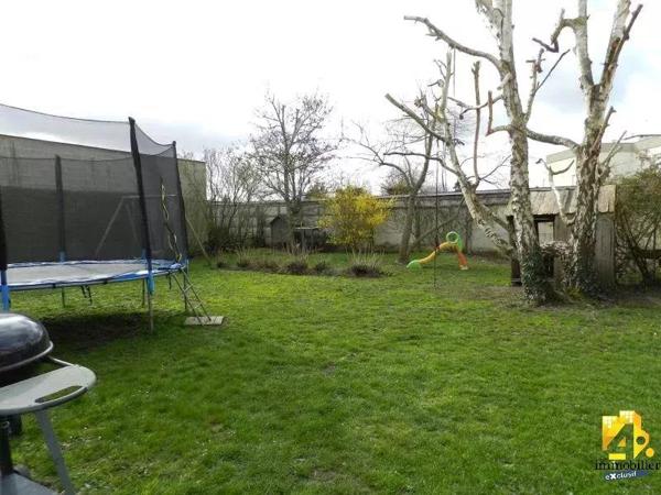 MARGNY lès COMPIEGNE MAISON  5 Chbres +