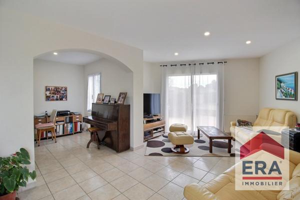 Maison Camaret Sur Aigues 140 m2