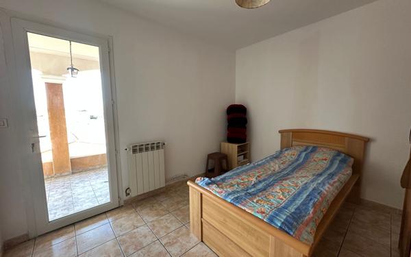 Maison à vendre    6 pièces •  Garons