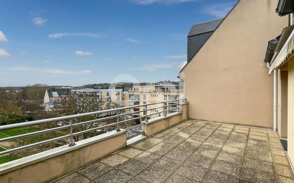 Appartement à vendre    3 pièces • 94,72 m2 Évreux