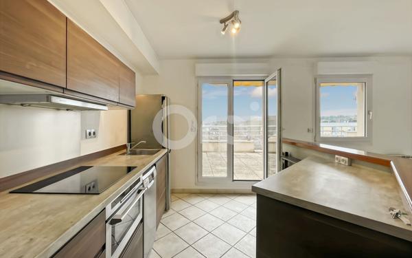 Appartement à vendre    3 pièces • 94,72 m2 Évreux