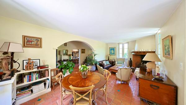 Architecture authentique - 1800 - une maison de famille - Arbonne
