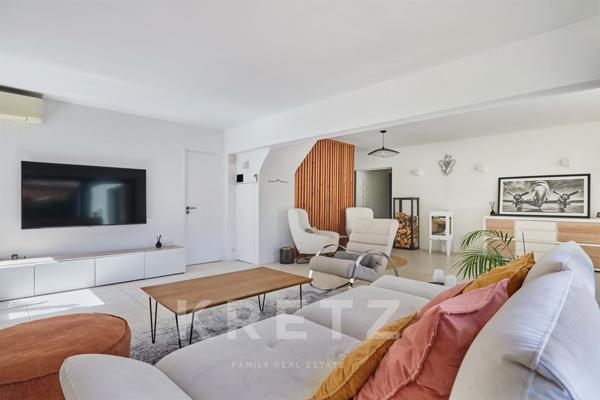 PROCHE AIX-EN-PROVENCE- VILLA DE CHARME RÉNOVÉE DE 200 m2, 4 CHAMBRES