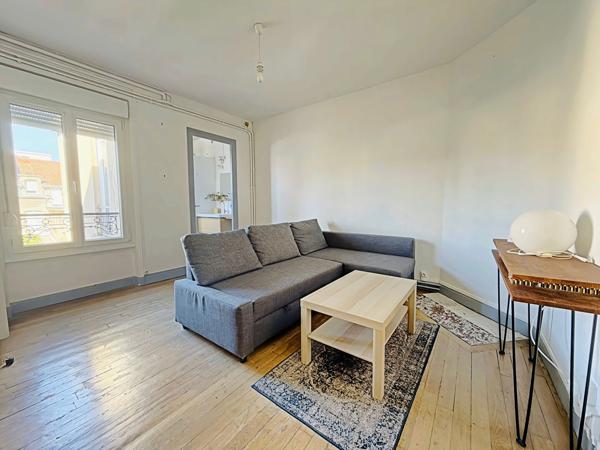 Appartement 3 pièces meublé à louer au 2ème étage - Secteur Reims Jean-Jaurès