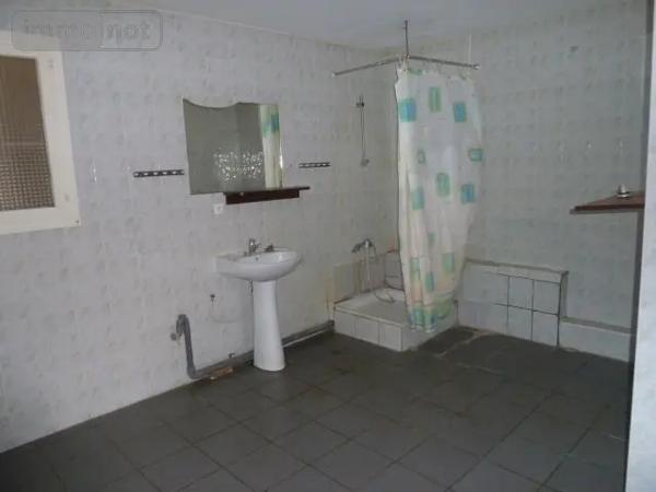 Achat - Fonds et/ou murs commerciaux Proville 59267 12 pièces 864 m 2 2083 m 2