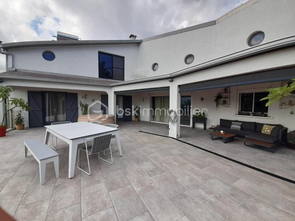 Villa de 295 m²