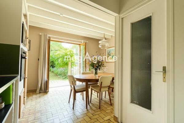 Maison à DOISSIN, 38730 - 8 pièces 210m²