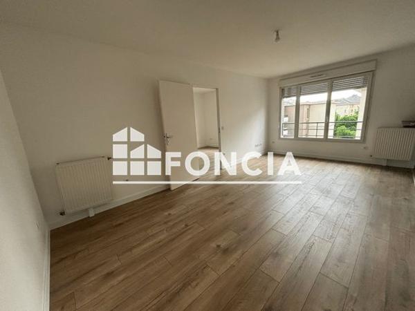 Location Appartement 2 pièces 48.24 m² - 30 RUE CLAUDE NICOLAS LEDOUX Creteil 94000