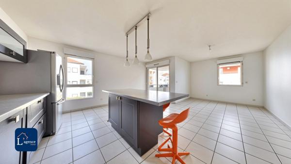 Appartement T3 68m² balcon garage Prévessin-moëns 01280