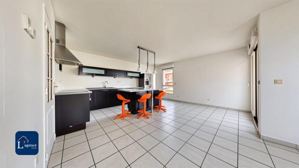 Appartement T3 68m² balcon garage Prévessin-moëns 01280