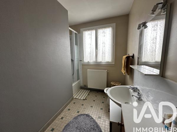 Maison à vendre 4 pièces 75 m² Issoudun
