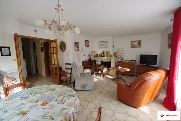 Grande propriété en plein coeur du village d'Ars en ré. Ars en re