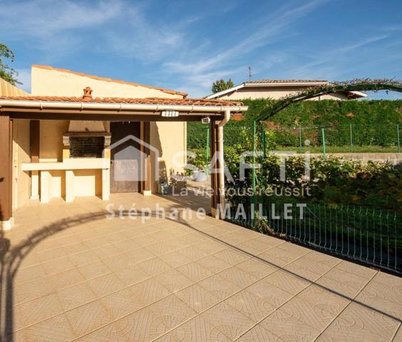 Maison familiale avec jardin & piscine