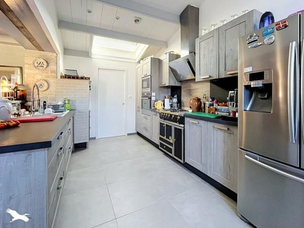 Maison 1 094 000 € Dolus-d'Oléron 10 p 310 m² DPE C